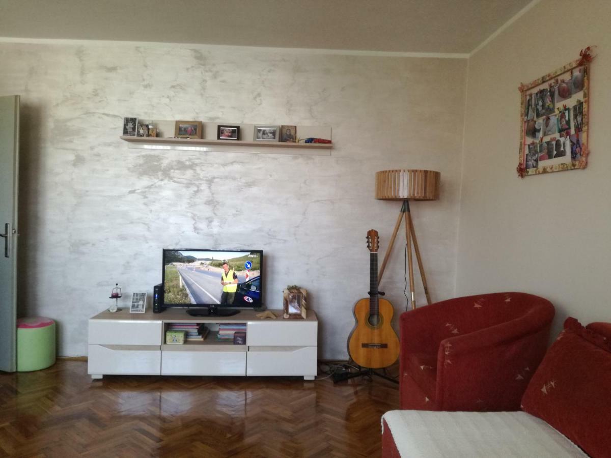 Apartman Lena Aranđelovac Extérieur photo